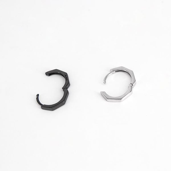 Cercei rotunzi de dama model de zi cu zi