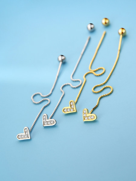 Cercei cu piatra inima de dama