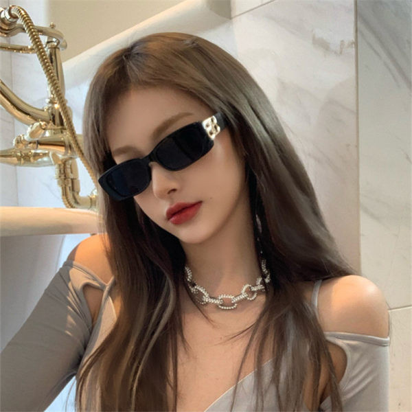 Ochelari de soare retro pentru femei