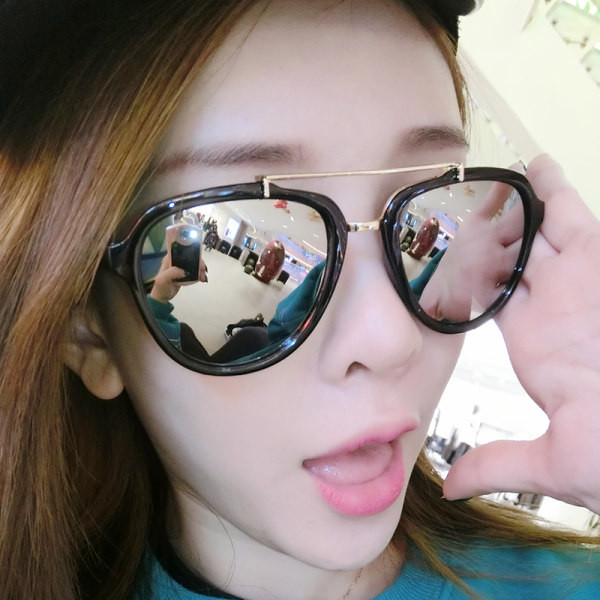 Ochelari de soare cu oglindă pentru femei