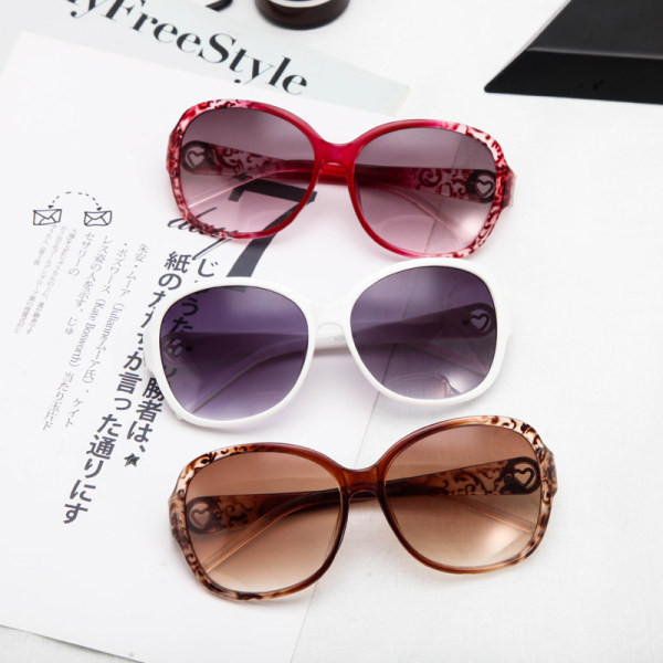 Ochelari de dama cu protectie UV si rama colorata