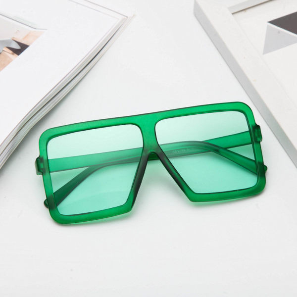 Ochelari de soare pătrați pentru femei
