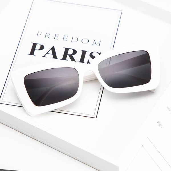 Model nou - ochelari de soare pentru femei