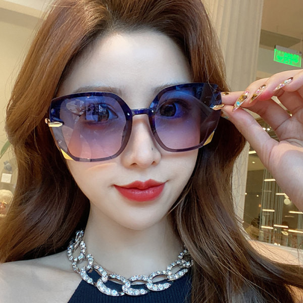 Ochelari pătrați la modă în mai multe culori pentru femei