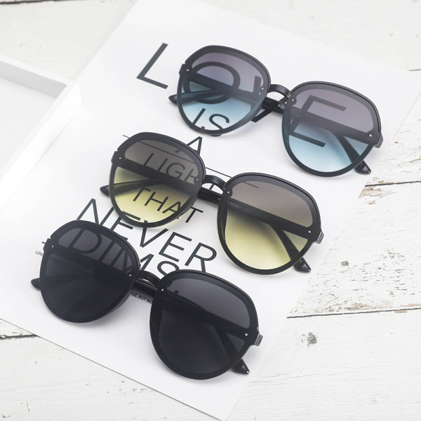 Ochelari de damă - formă rotundă