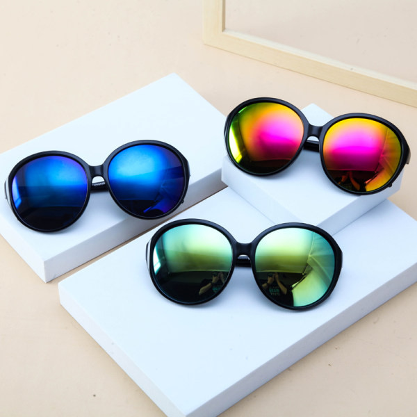 Слънчеви очила подходящи за овално лице