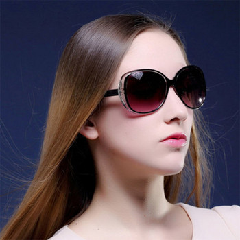 Γυναικεία γυαλιά ηλίου με στάμπα σκελετού