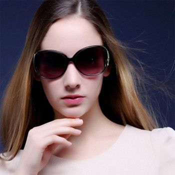 Дамски слънчеви очила с принт на рамката