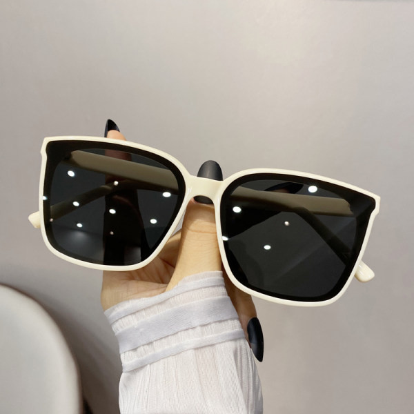 Ochelari pătrați moderni de damă cu protecție UV