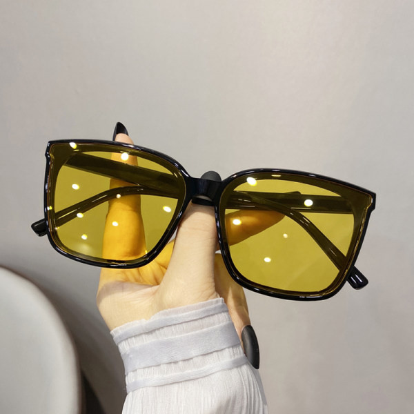 Ochelari pătrați moderni de damă cu protecție UV