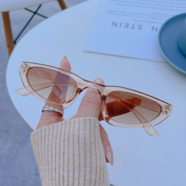 Ochelari de soare de dama model retro