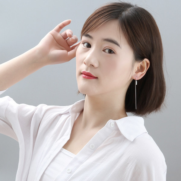 Cercei lungi eleganti de dama