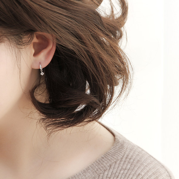 Cercei rotunzi de dama cu pietre si inchizatoare ascunsa