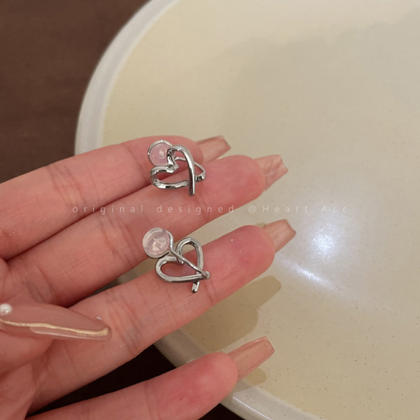 Cercei casual de damă în formă de inimă