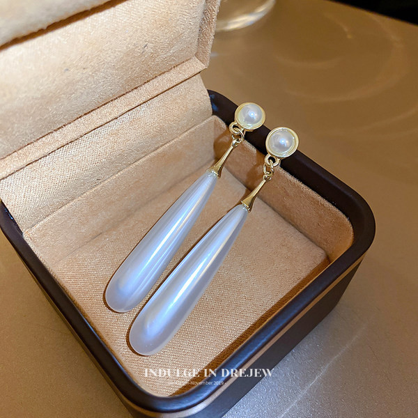 Cercei eleganti de dama