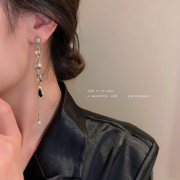 Cercei de damă cu pietre și perle