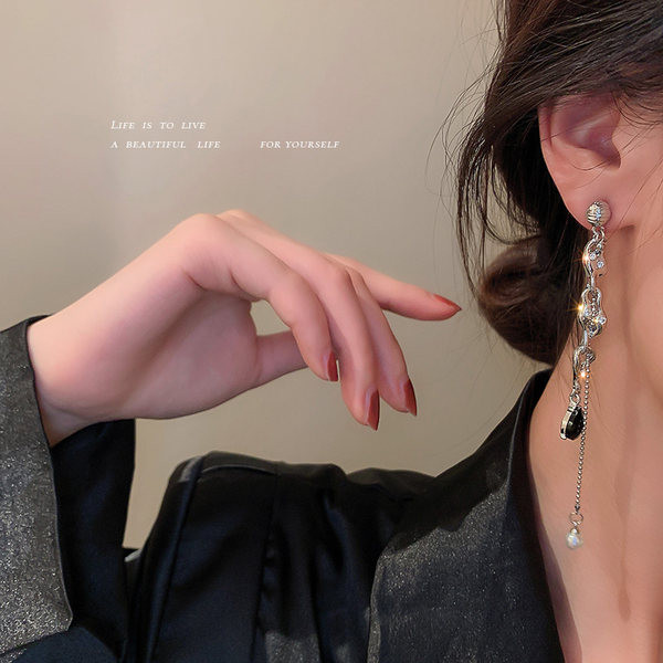 Cercei de damă cu pietre și perle