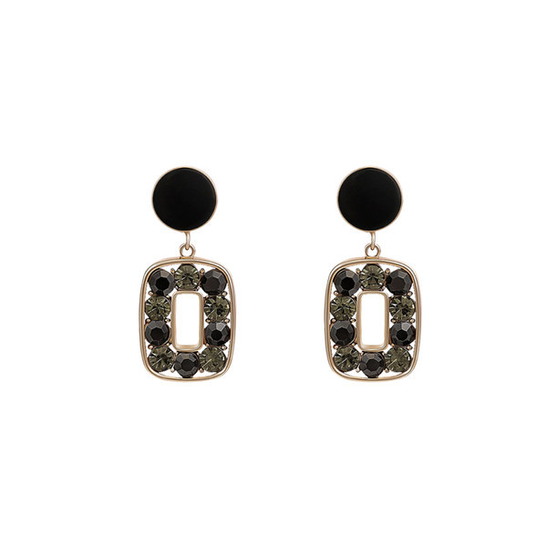 Cercei dama cu pietre decorative model nou