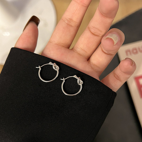 Cercei cerc de dama de culoare argintie