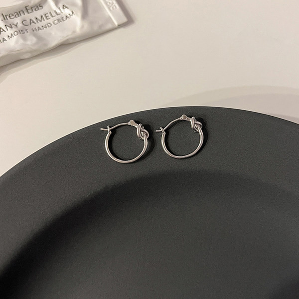 Cercei cerc de dama de culoare argintie