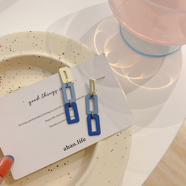 Cercei lungi de dama model nou de culoare albastra