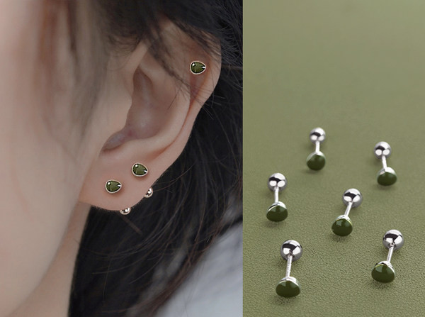 Model actual de cercei de dama in forma rotunda