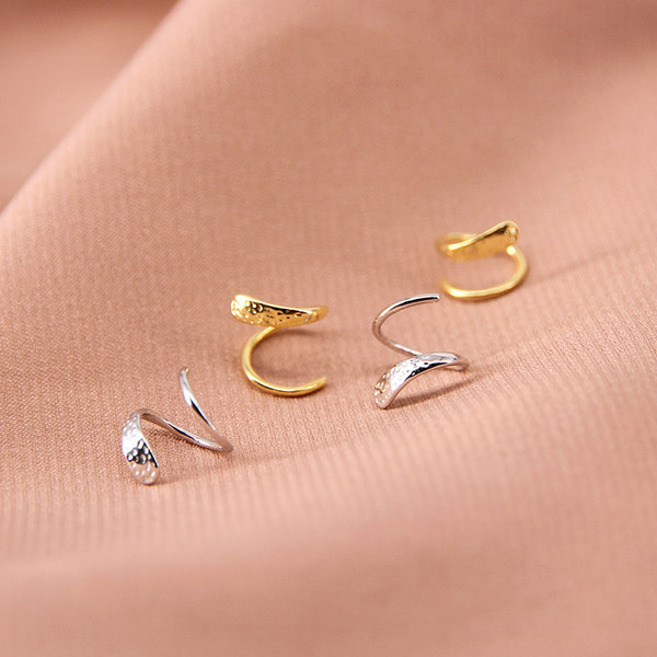 Noul model de cercei spirală de damă