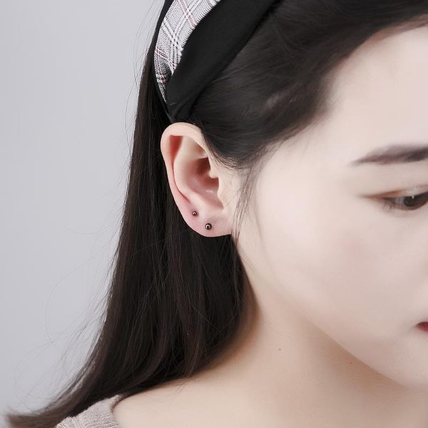 Cercei casual de dama in forma rotunda