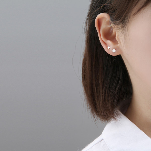 Cercei cu știfturi casual de damă