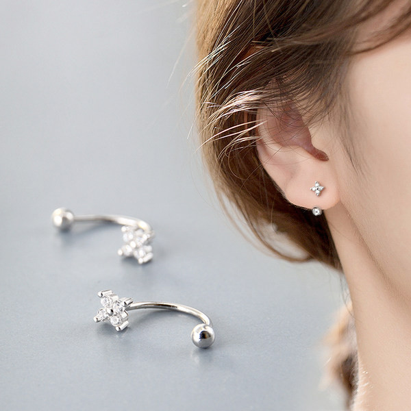 Cercei eleganti cu pietre decorative pentru femei