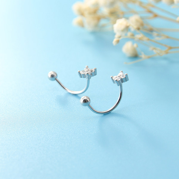 Cercei eleganti cu pietre decorative pentru femei