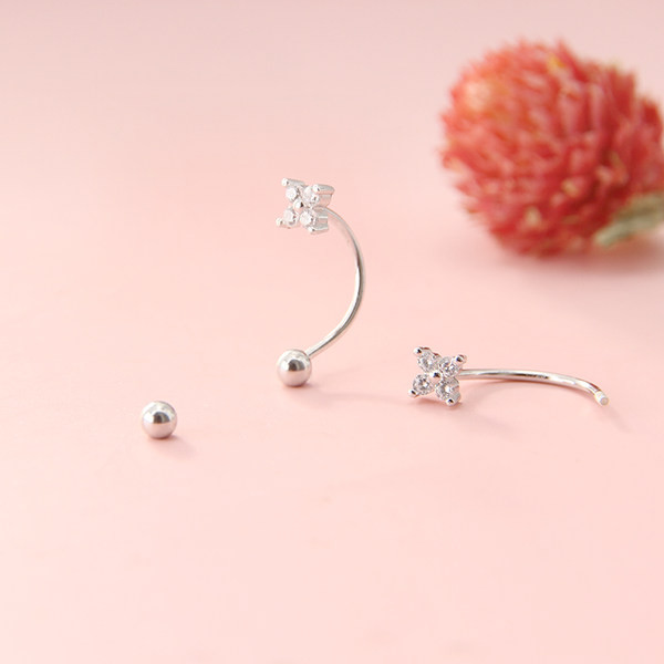 Cercei eleganti cu pietre decorative pentru femei