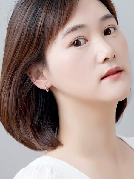 Cercei cu cerc casual în formă de inimă