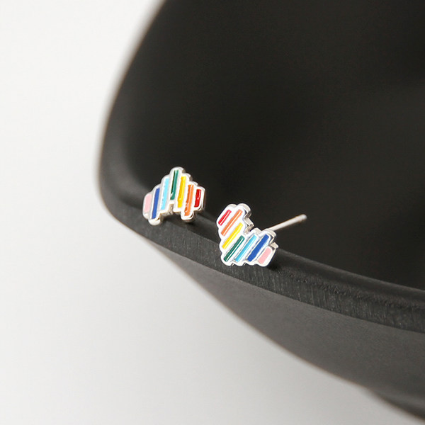 Cercei de dama cu flori in forma de inima