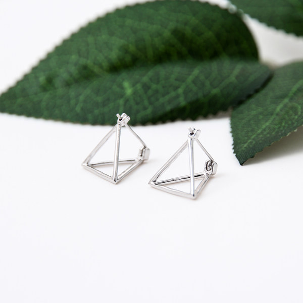 Cercei casual pentru femei