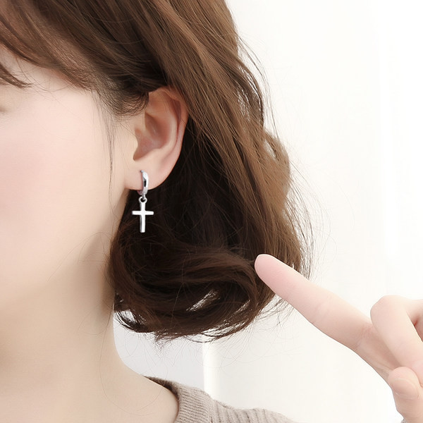 Cercei casual cu pandantiv în cruce pentru femei
