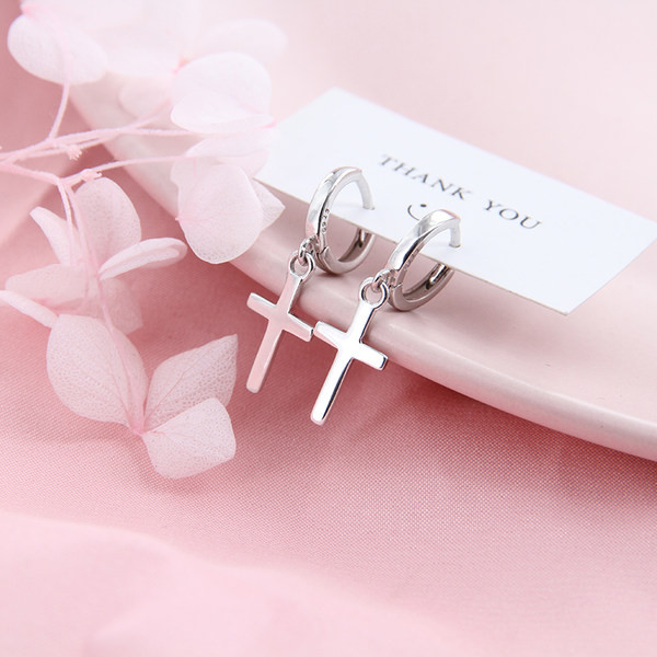 Cercei casual cu pandantiv în cruce pentru femei