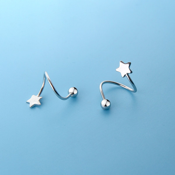 Cercei stea de dama cu inchidere cu surub