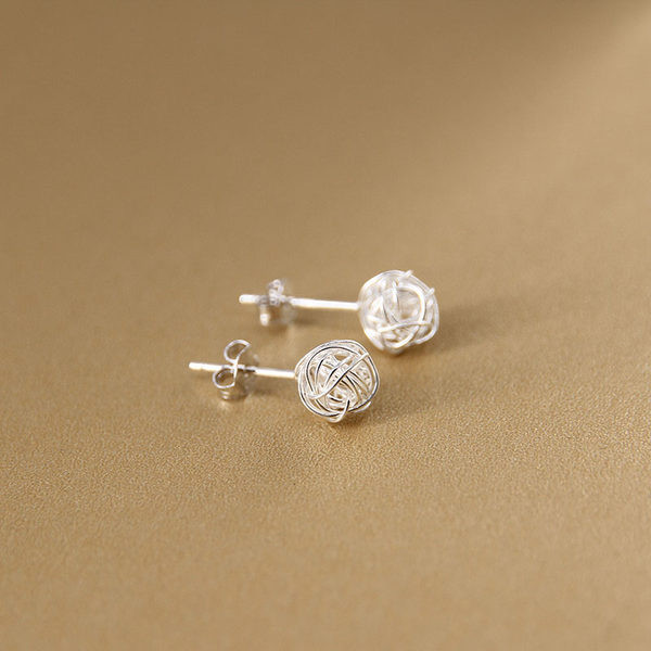 Cercei de dama de culoare argintie, model nou