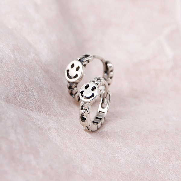 Cercei de dama de culoare argintie - zambeste