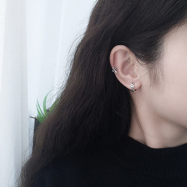 Cercei de dama de culoare argintie - zambeste