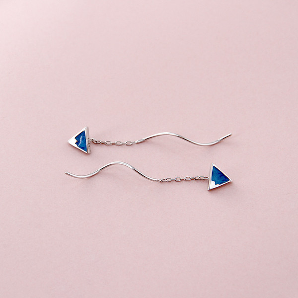 Cercei de dama cu pandantiv metalic