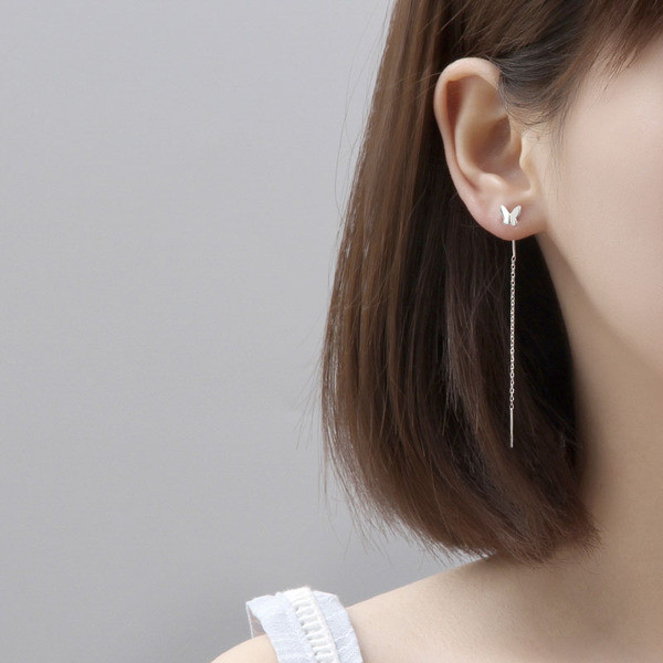 Cercei de dama in culoare argintie model nou