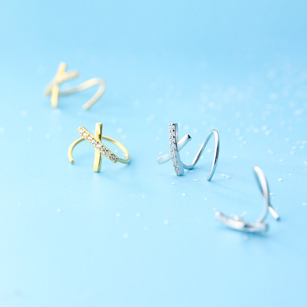 Cercei de dama mici cu pietre - culoare auriu si argintiu