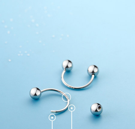 Cercei de damă cu mărgele cu șuruburi