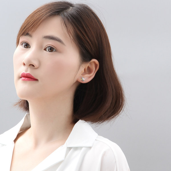 Cercei colorati de dama pentru femei