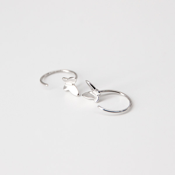 Cercei casual de dama cu decor fluture