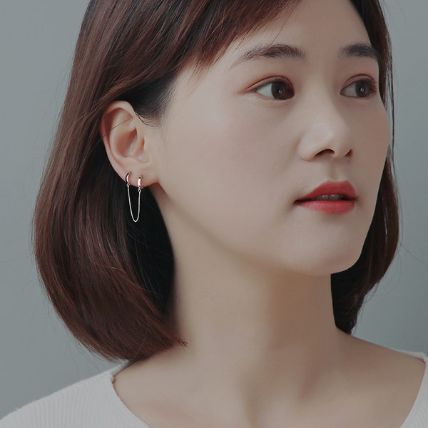 Cercei de dama de culoare argintie