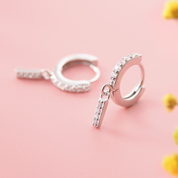 Cercei de damă moderni cu pietre - cerc