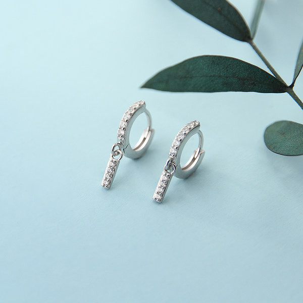 Cercei de damă moderni cu pietre - cerc